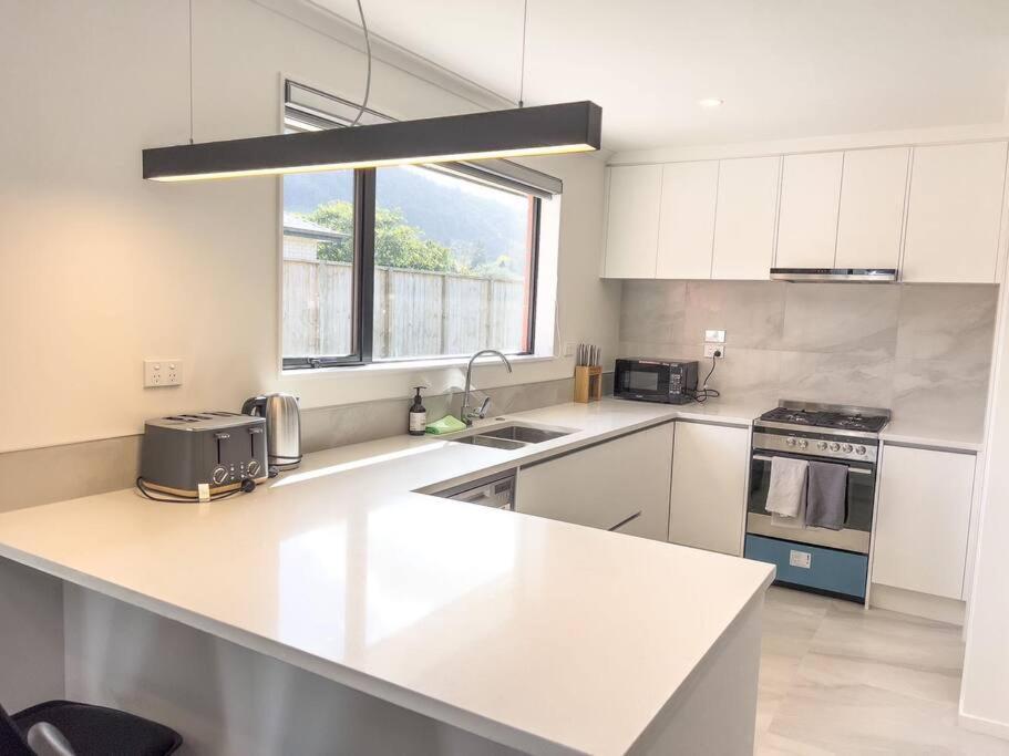 Peaceful 5 Bedrooms Retreat 罗托鲁阿 外观 照片