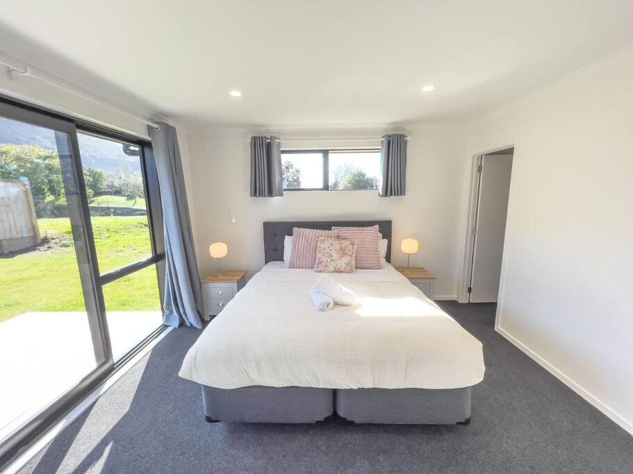 Peaceful 5 Bedrooms Retreat 罗托鲁阿 外观 照片