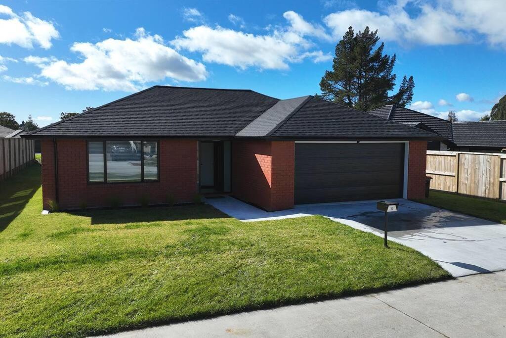 Peaceful 5 Bedrooms Retreat 罗托鲁阿 外观 照片